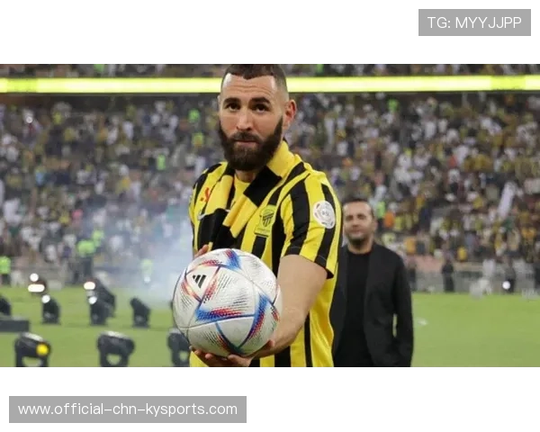 本泽马首秀惊艳,沙特新月迎来新起点 本泽马首秀惊艳,沙特新月迎来新起点